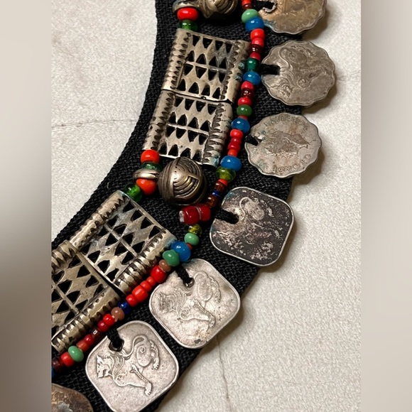 Chiang Mai Thailand Chater Necklace - Picture 6 of 7